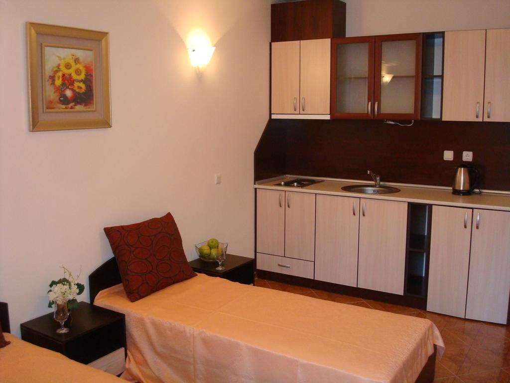 סאני ביץ' Saint Elena Apartcomplex מראה חיצוני תמונה