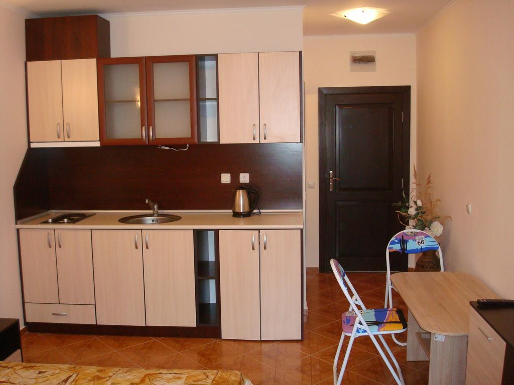 סאני ביץ' Saint Elena Apartcomplex מראה חיצוני תמונה