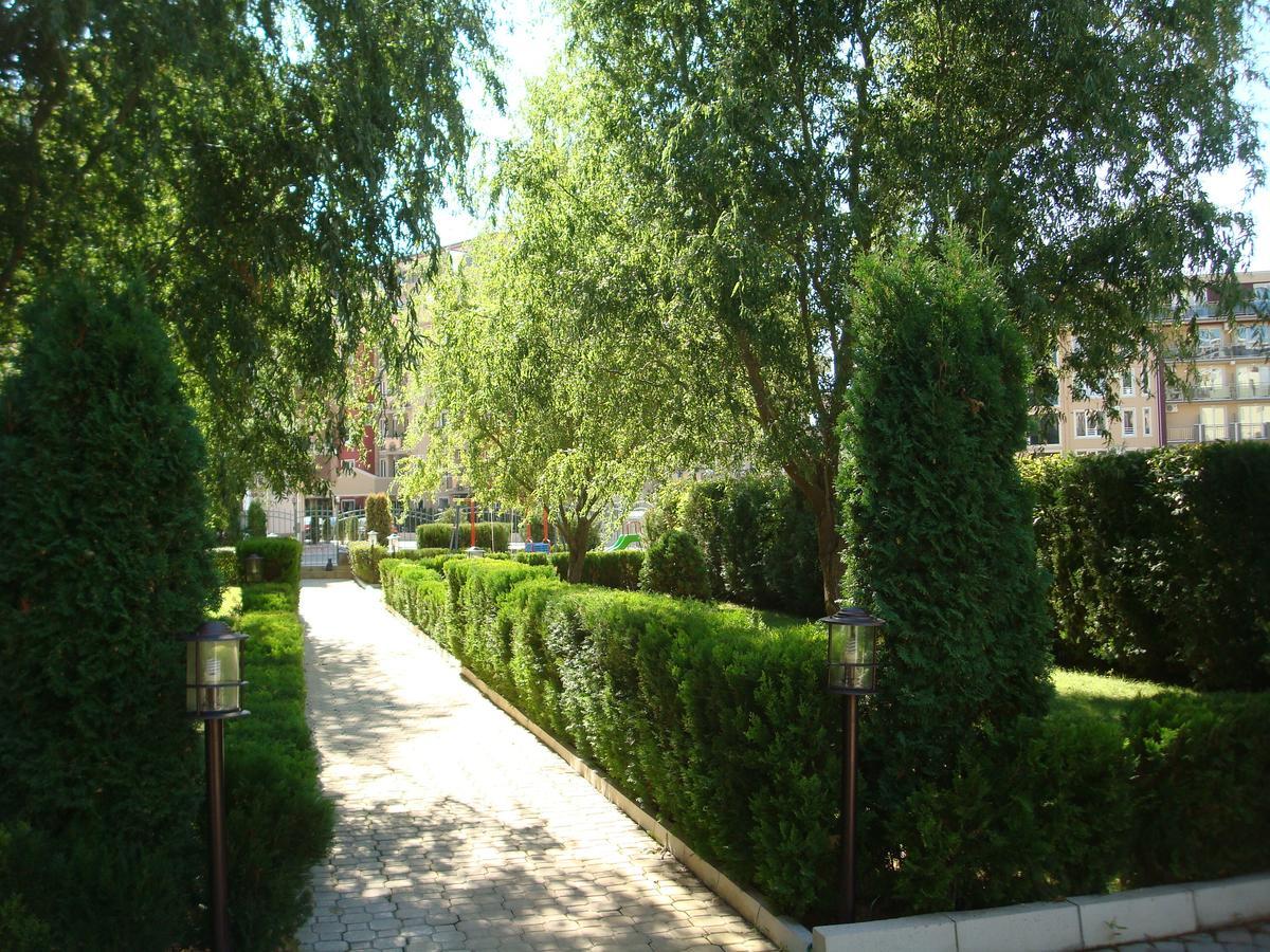 סאני ביץ' Saint Elena Apartcomplex מראה חיצוני תמונה