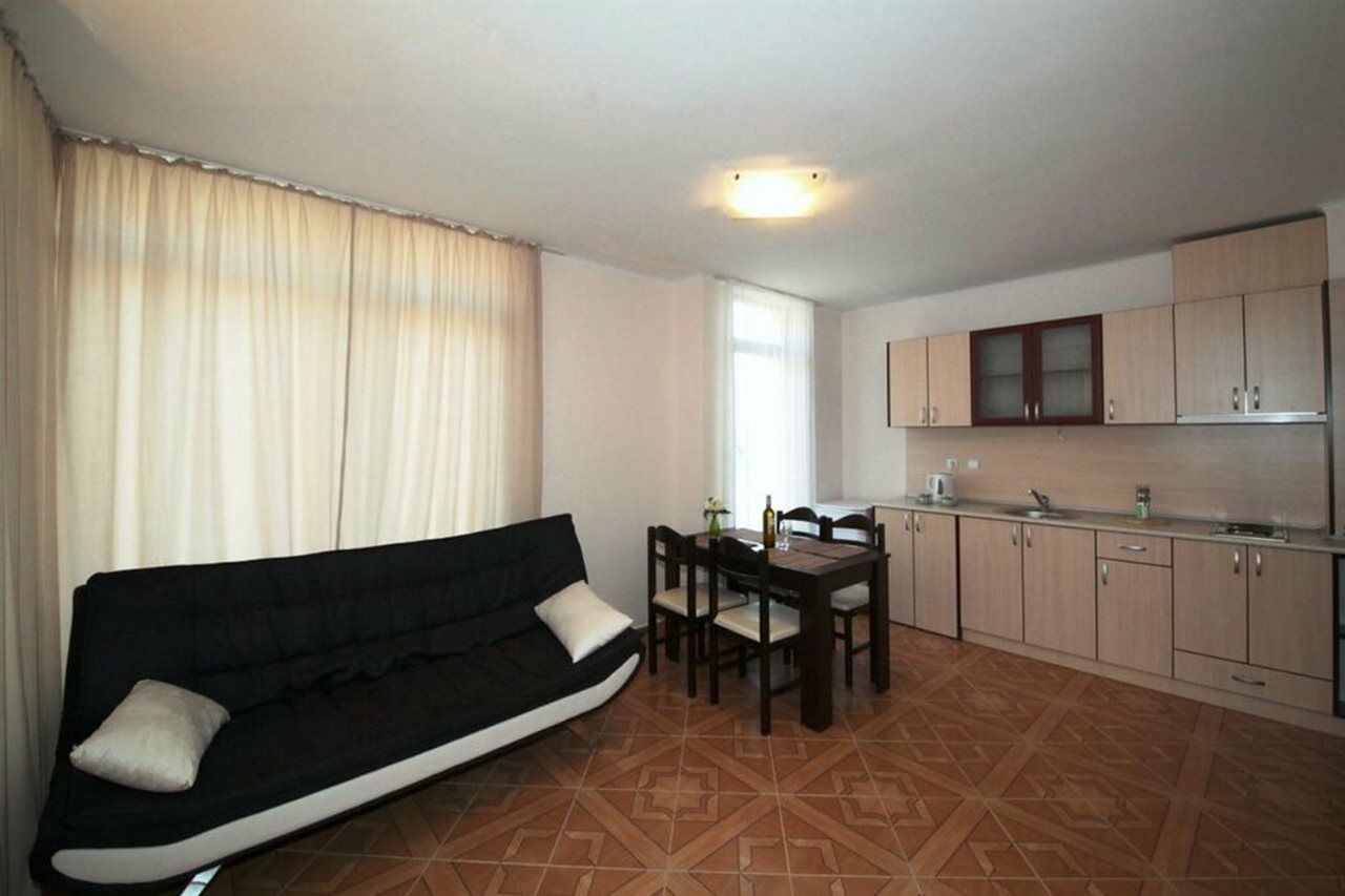 סאני ביץ' Saint Elena Apartcomplex מראה חיצוני תמונה